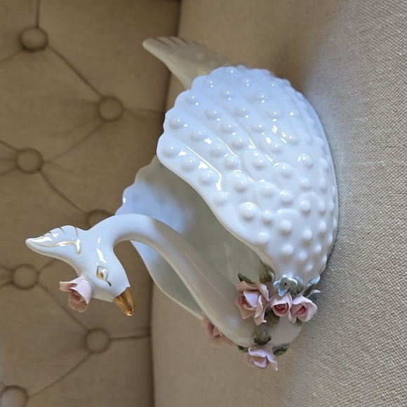 Lefton vintage swan - Picture 2 of 15